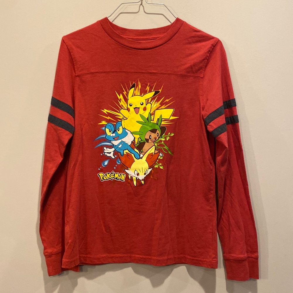 Pokémon boys red long sleeve shirt large